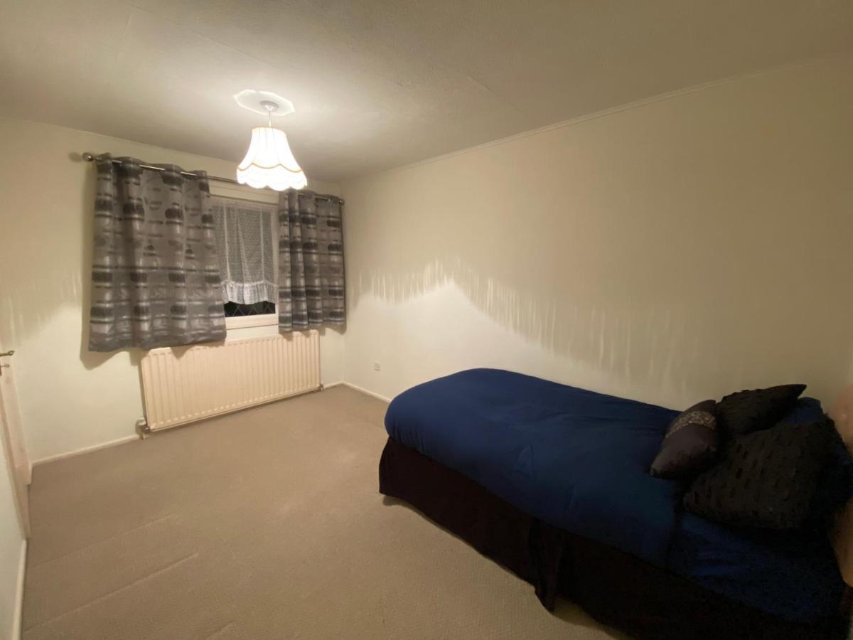 Serene 4Br In Harborne Close To Qe Hospital, Harborne Centre เบอร์มิงแฮม ภายนอก รูปภาพ