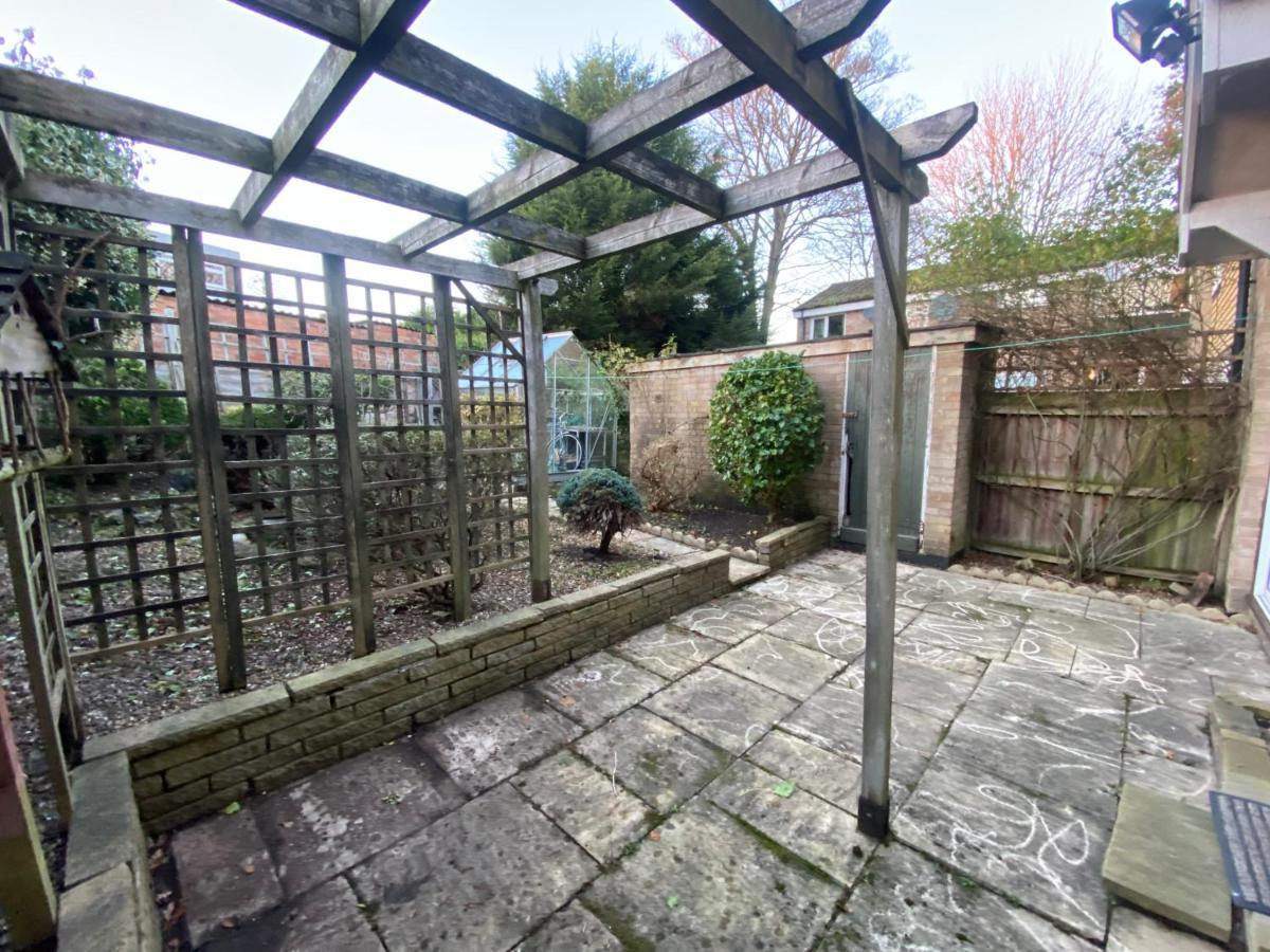Serene 4Br In Harborne Close To Qe Hospital, Harborne Centre เบอร์มิงแฮม ภายนอก รูปภาพ