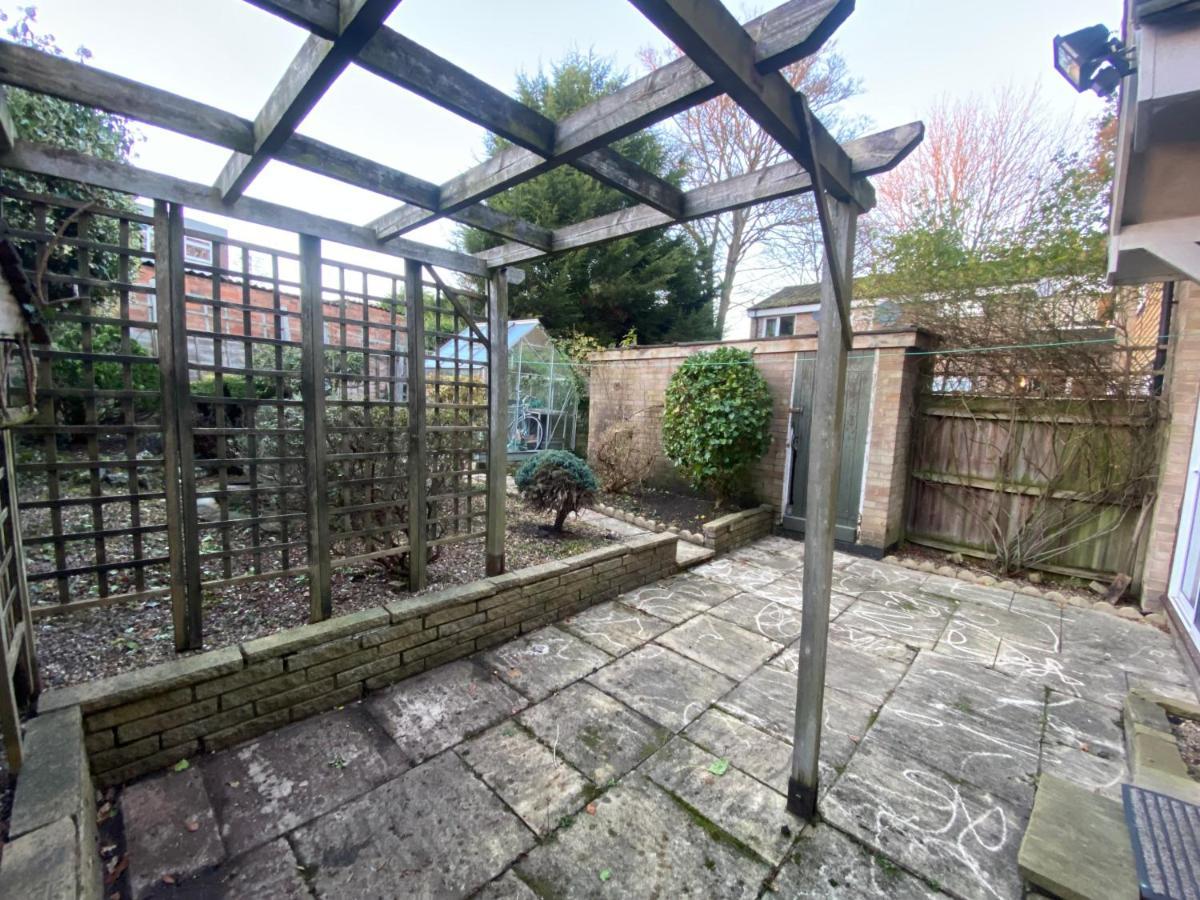 Serene 4Br In Harborne Close To Qe Hospital, Harborne Centre เบอร์มิงแฮม ภายนอก รูปภาพ
