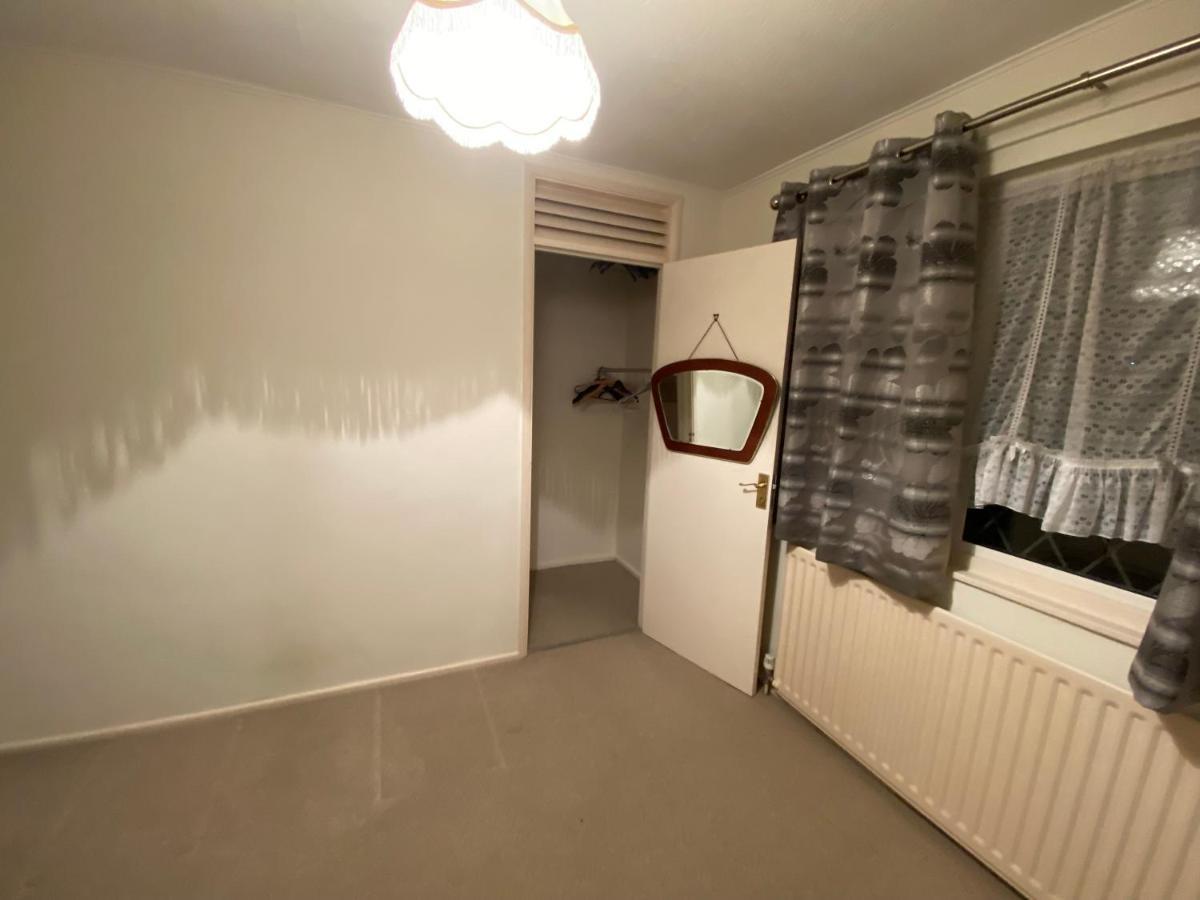 Serene 4Br In Harborne Close To Qe Hospital, Harborne Centre เบอร์มิงแฮม ภายนอก รูปภาพ