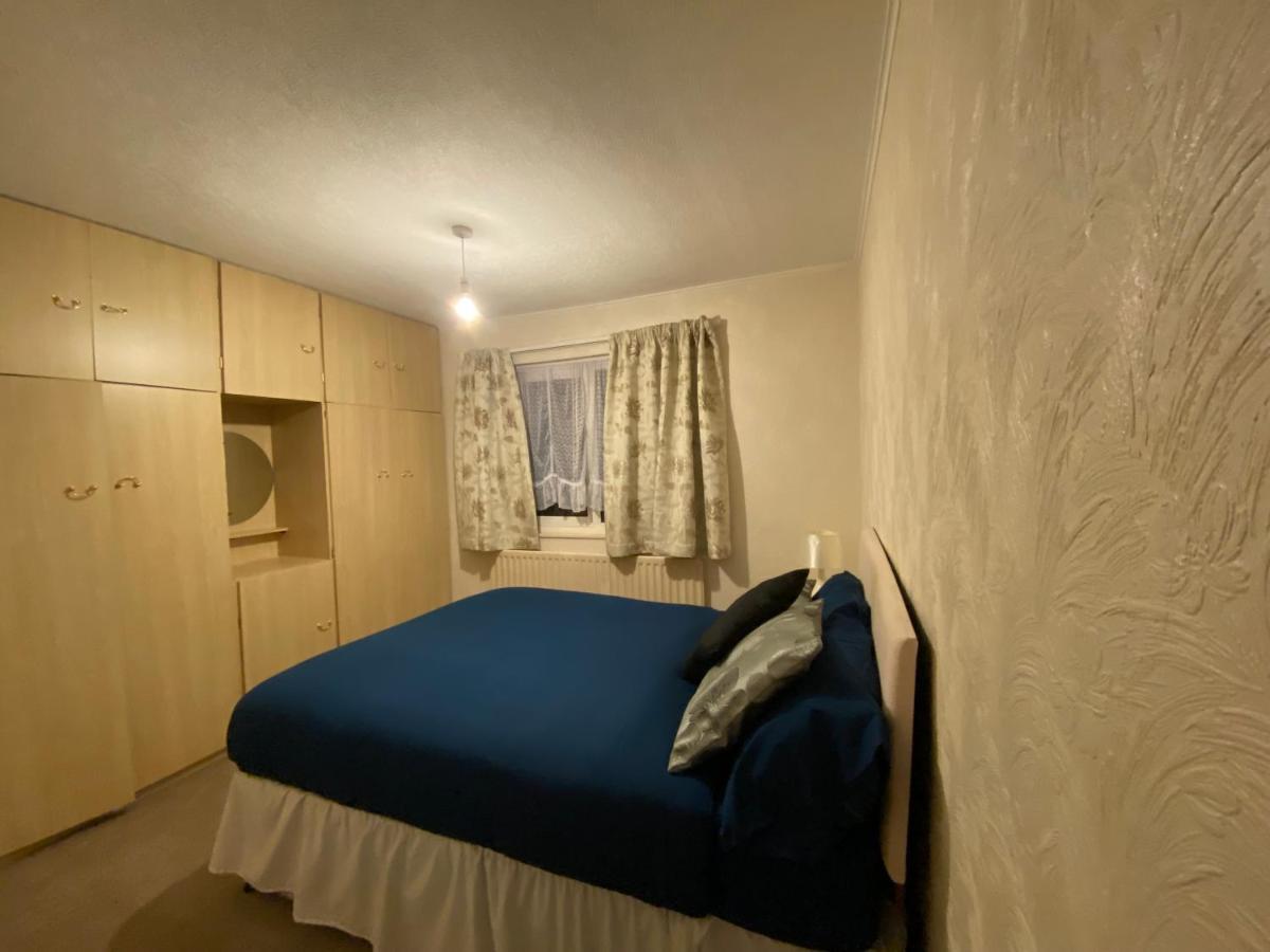 Serene 4Br In Harborne Close To Qe Hospital, Harborne Centre เบอร์มิงแฮม ภายนอก รูปภาพ