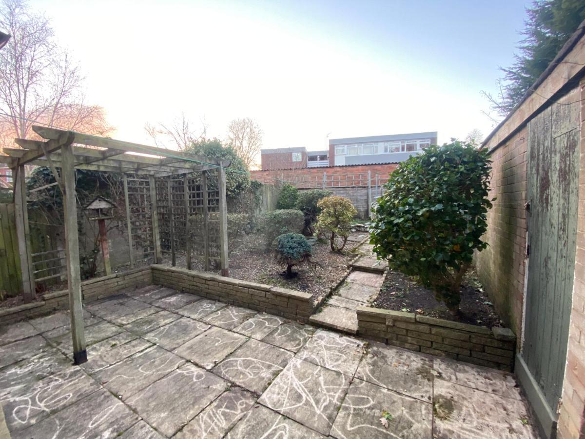 Serene 4Br In Harborne Close To Qe Hospital, Harborne Centre เบอร์มิงแฮม ภายนอก รูปภาพ